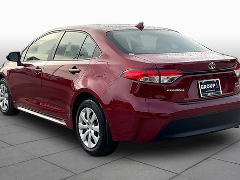 Used 2026 Toyota Corolla LE FWD image 12