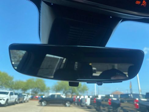 New 2027 Chevrolet Equinox RS w/ Safety and Technology Package FWD image 33