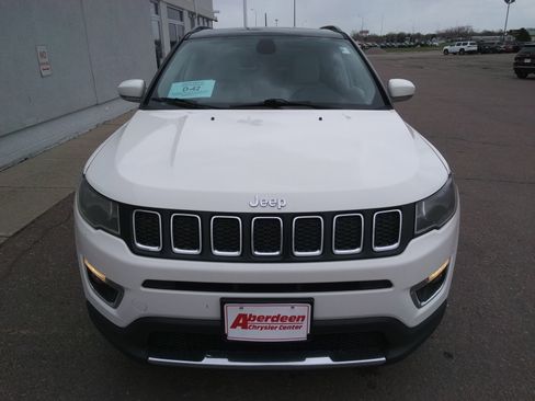 Used 2018 Jeep Compass Limited w/ Navigation Group AWD/4WD image 3