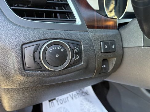 Used 2011 Ford Edge Limited w/ Canadian Touring Pkg FWD image 24