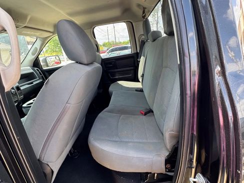 Used 2016 RAM 1500 Express w/ Black Ram 1500 Express Group AWD/4WD image 6