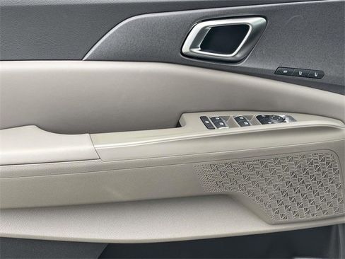 New 2026 Kia Carnival EX image 27