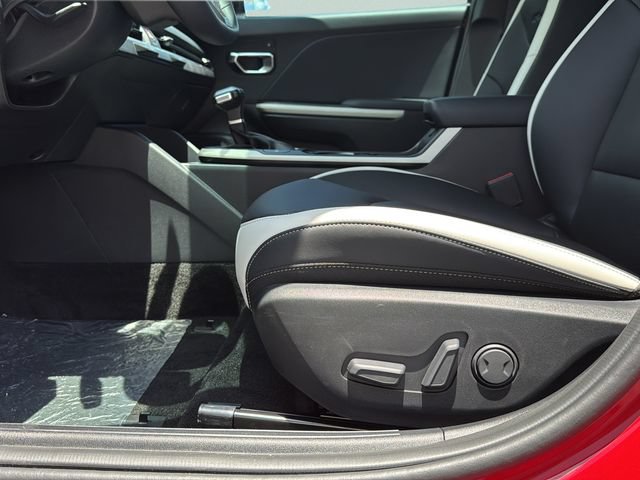 New 2026 Kia K4 GT-Line FWD image 24
