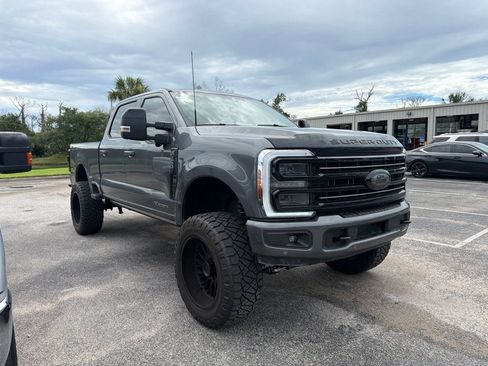 Used 2026 Ford F250 Platinum AWD/4WD image 2
