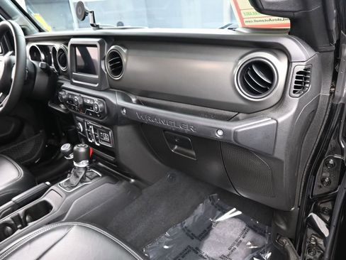 Used 2023 Jeep Wrangler Unlimited Sport w/ Xtreme 35 Tire Package AWD/4WD image 39
