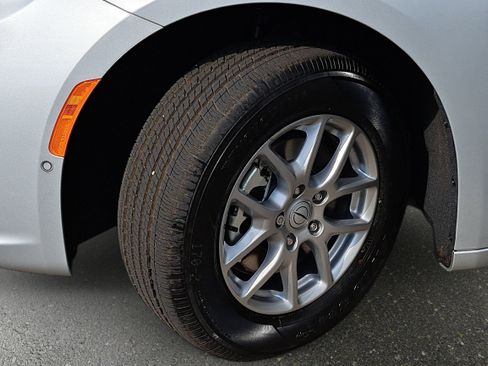 New 2026 Chrysler Pacifica Select image 31