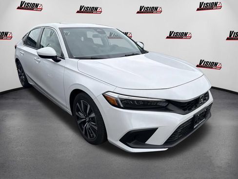 Used 2024 Honda Civic EX-L image 3