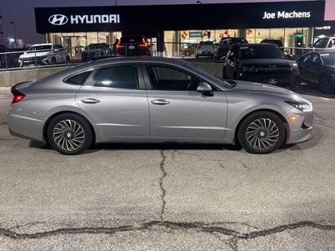 Certified 2023 Hyundai Sonata Limited image 6