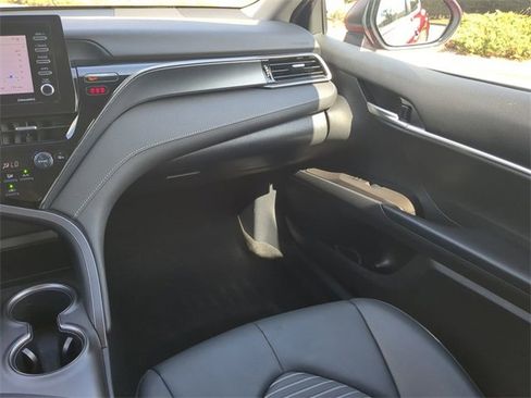 Certified 2023 Toyota Camry SE image 16