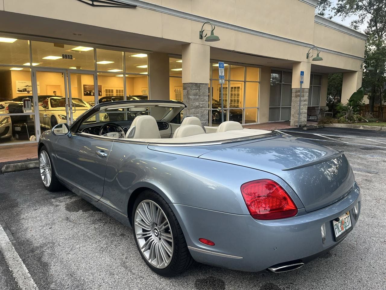 Used 2010 Bentley Continental GT Speed w/ Convenience Specification Pkg AWD/4WD image 8