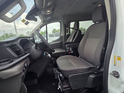 Used 2024 Ford Transit 350 XLT RWD image 22