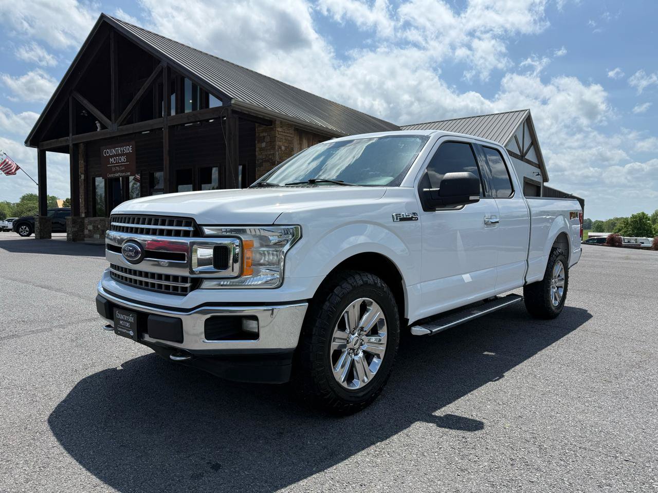 Used 2018 Ford F150 XLT w/ Equipment Group 302A Luxury AWD/4WD image 2