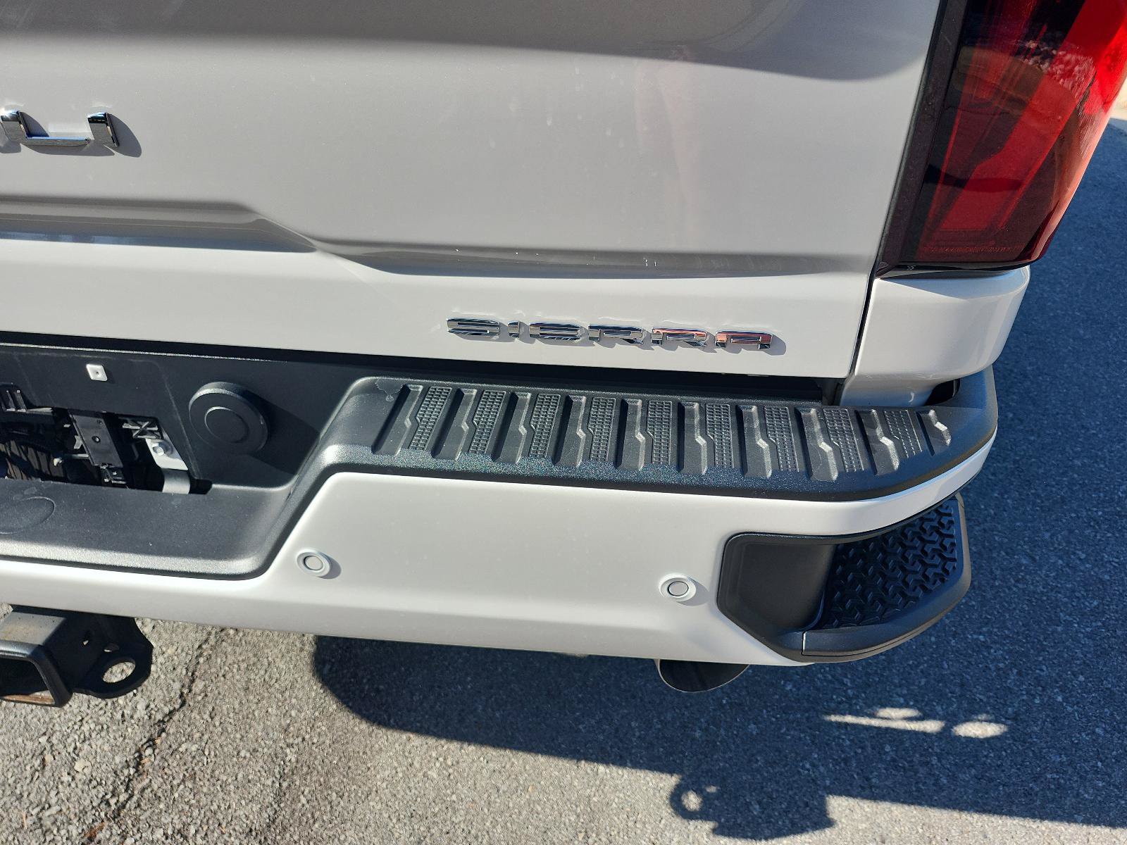 Used 2025 GMC Sierra 2500 Denali Ultimate AWD/4WD image 5