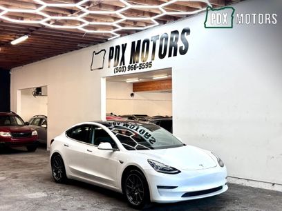 Used 2020 Tesla Model 3 Standard Range Plus