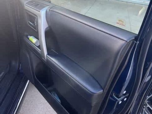 Used 2020 Toyota 4Runner Limited image 31