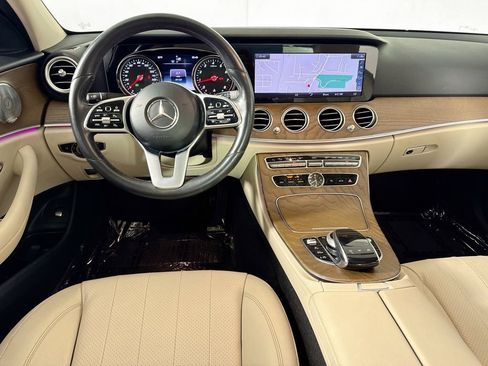 Used 2019 Mercedes-Benz E 300 image 29