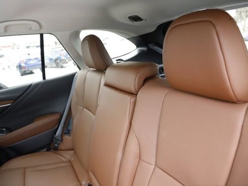 Used 2023 Subaru Outback Touring image 17