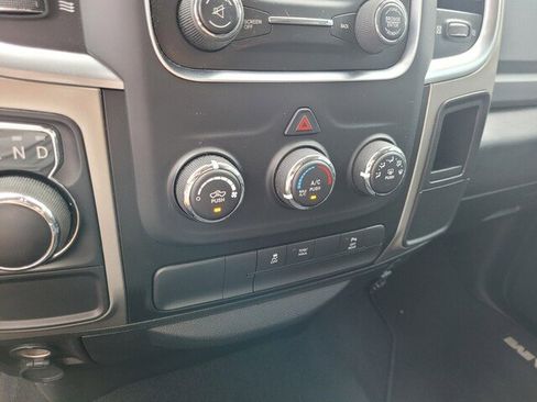 Used 2019 RAM 1500 Classic Warlock image 17
