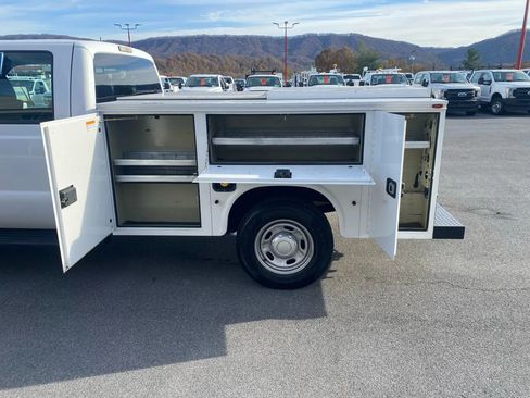 Used 2016 Ford F250 XL w/ Power Equipment Group image 31