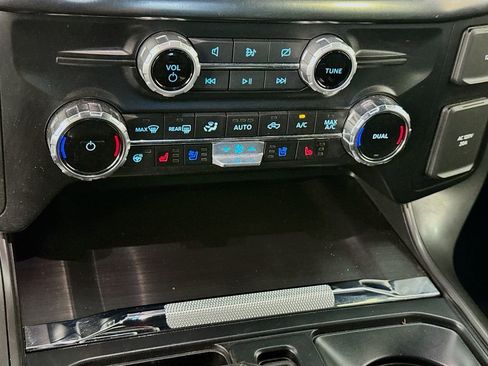 Used 2024 Ford F150 Lariat image 20