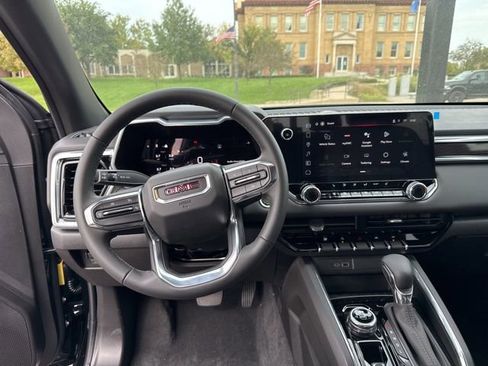 New 2026 GMC Canyon Elevation w/ Convenience Package AWD/4WD image 14