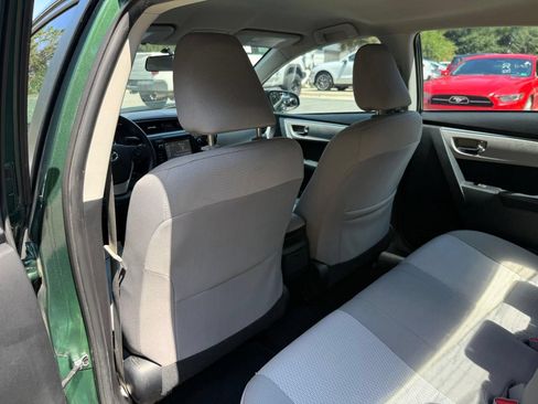 Used 2014 Toyota Corolla LE FWD image 18