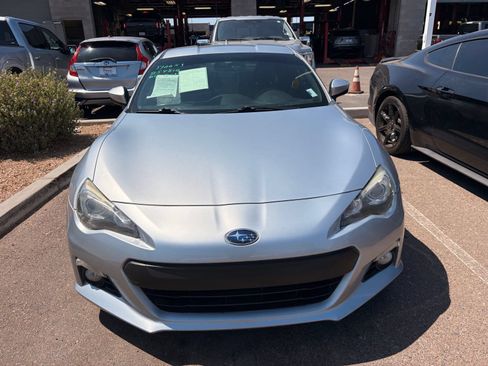 Used 2016 Subaru BRZ Limited w/ Popular Package #4 RWD image 2