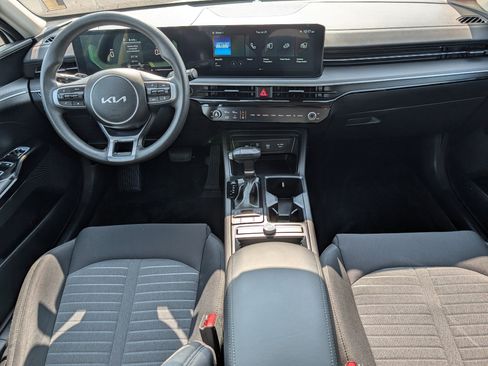 Certified 2025 Kia K5 LXS FWD image 10