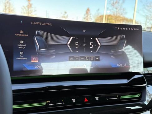 New 2026 BMW 530i w/ M Sport Package image 26