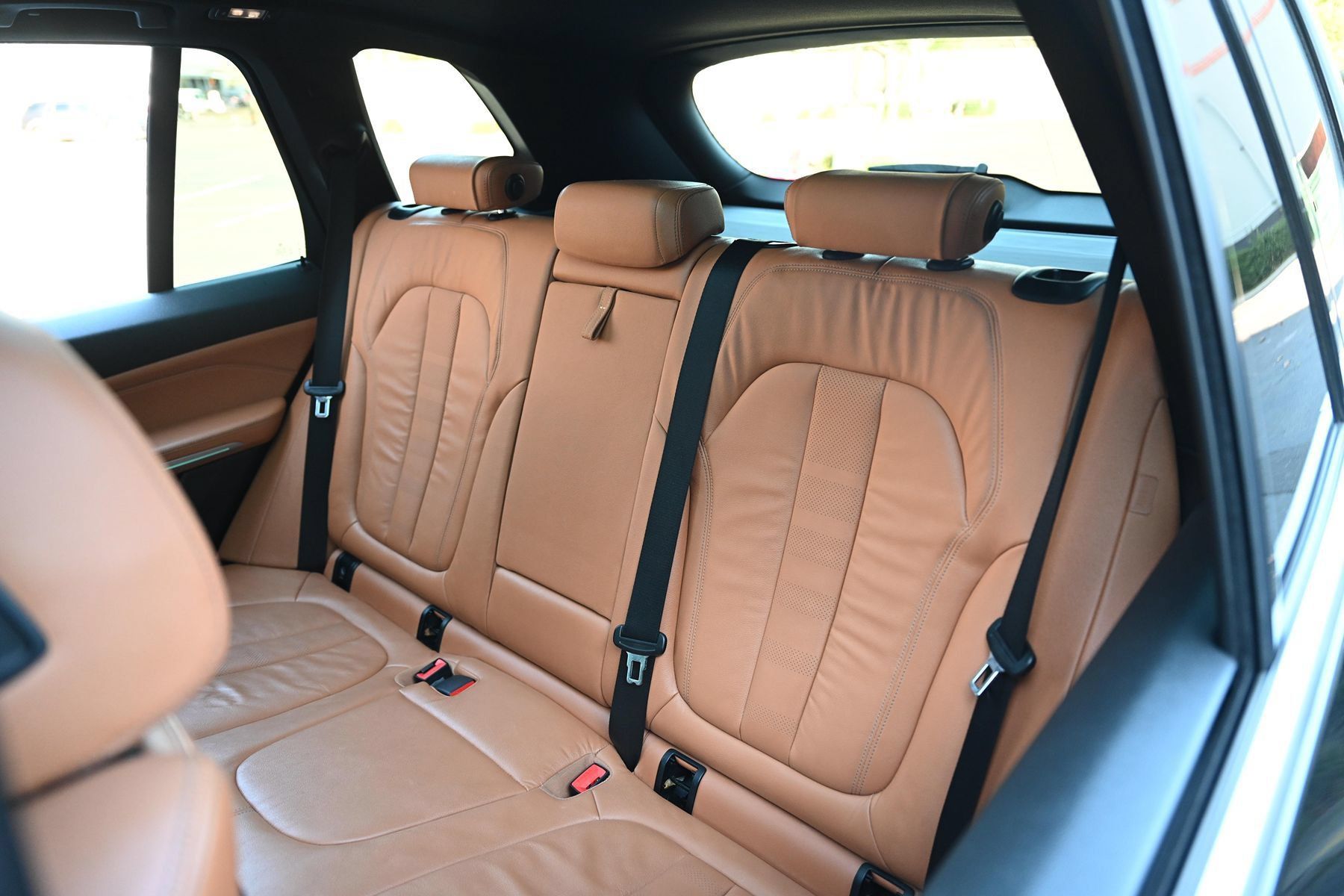 Used 2019 BMW X5 xDrive40i w/ Convenience Package AWD/4WD image 21