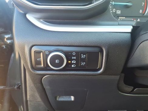 Certified 2023 Ford Explorer XLT w/ Equipment Group 202A image 18