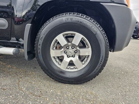 Used 2011 Nissan Xterra PRO-4X AWD/4WD image 9