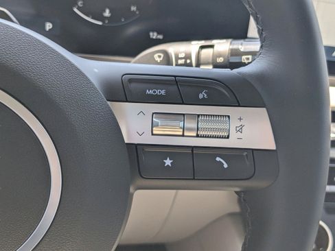 New 2026 Hyundai Tucson SEL FWD image 32