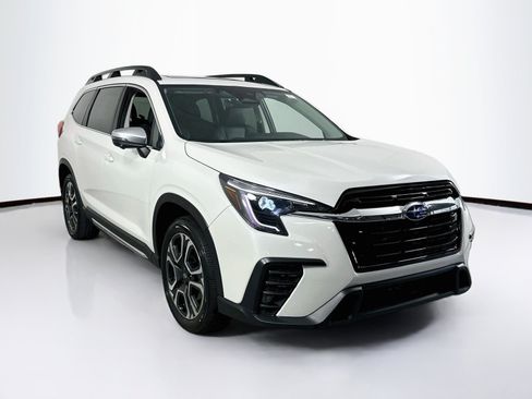 Used 2023 Subaru Ascent Limited w/ Technology Package AWD/4WD image 3