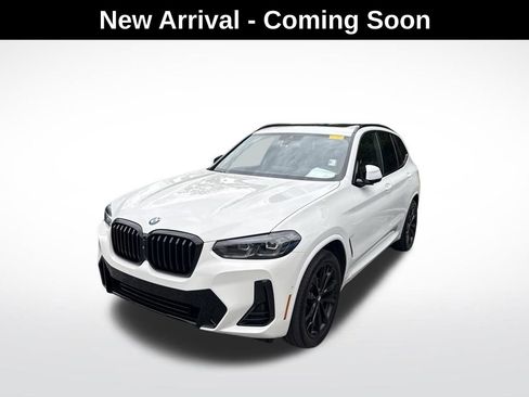 Used 2024 BMW X3 xDrive30i w/ Premium Package AWD/4WD image 2