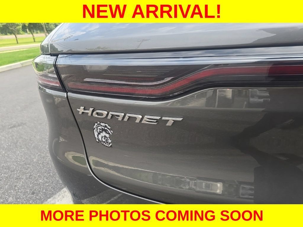 Used 2024 Dodge Hornet R/T w/ Tech Pack w/o Parking AWD/4WD image 8
