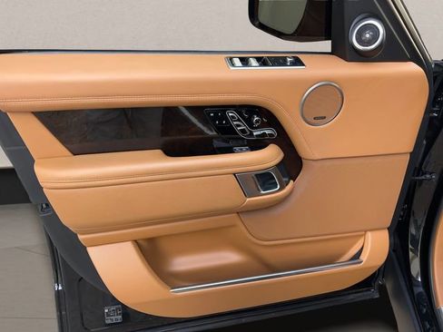 Used 2019 Land Rover Range Rover LWB SV Autobiography image 7