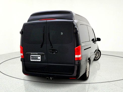 Used 2019 Mercedes-Benz Metris Passenger image 10