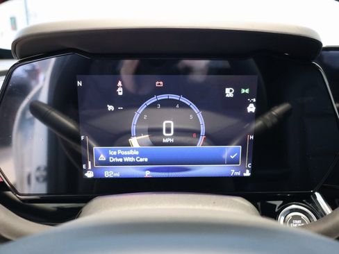 New 2026 Chevrolet Trax RS w/ Sunroof Package image 17