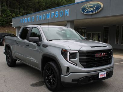 Used 2024 GMC Sierra 1500 Pro w/ Graphite Edition