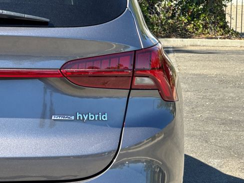 Used 2022 Hyundai Santa Fe SEL Premium w/ Cargo Package image 26