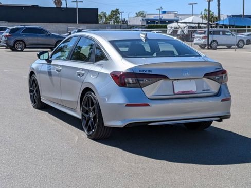 Used 2026 Honda Civic FWD Hybrid Sedan image 8