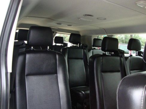 Used 2020 Ford Transit 350 XL image 8