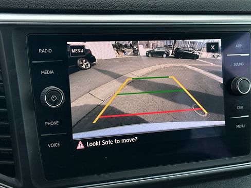 Used 2019 Volkswagen Atlas SE w/ Panoramic Sunroof Package image 20