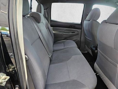 Used 2015 Toyota Tacoma 4x4 Double Cab image 16