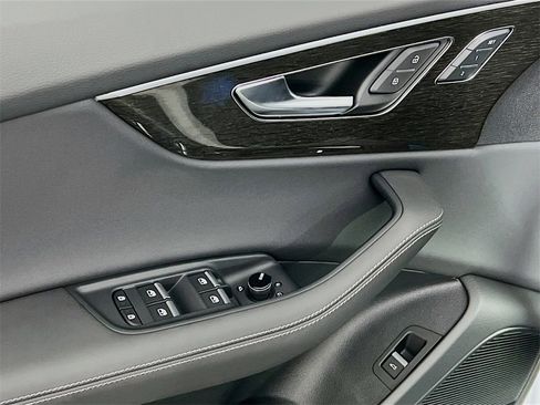 New 2026 Audi Q8 Premium Plus image 19