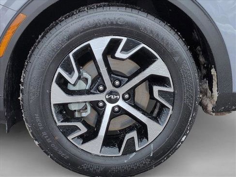 Used 2023 Kia Sportage EX image 23
