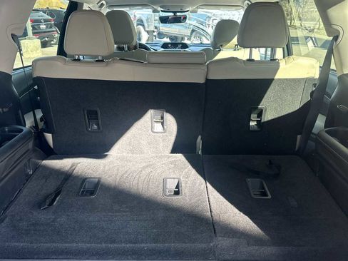 Used 2020 Subaru Ascent Limited w/ Popular Package #2 image 10