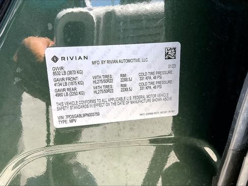 Used 2023 Rivian R1S Launch Edition AWD/4WD image 20