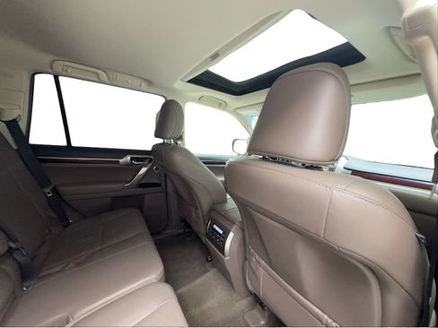 Used 2016 Lexus GX 460 Luxury AWD/4WD image 27